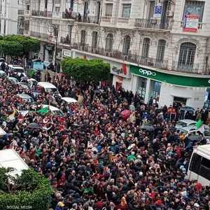 الحراك يعود من جديد إلى الشوارع الجزائرية