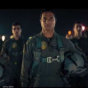 من الإعلان الدعائي لفيلم السرب
