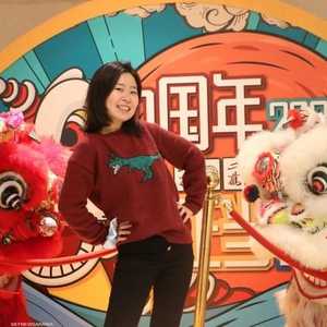 اشتهرت الفتاة بين العرب باسم آسيا