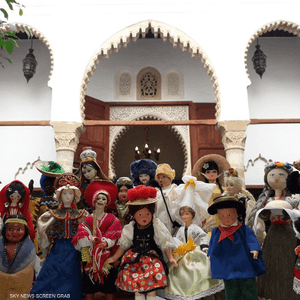 المتحف يضم دُمى من مختلف الدول