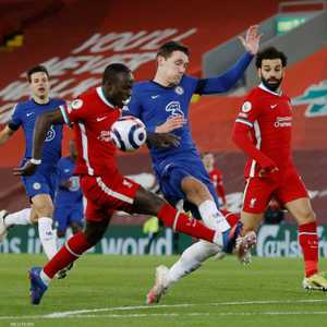 ماني وصلاح خلال المباراة أمام تشلسي