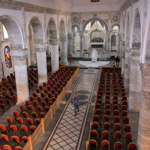 الكنيسة تتحضر لاستقبال البابا فرنسيس