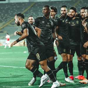 هل يفعلها الأهلي أمام فيتا كلوب؟