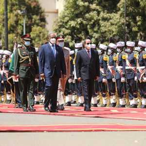 الرئيس المصري وصل الخرطوم اليوم السبت