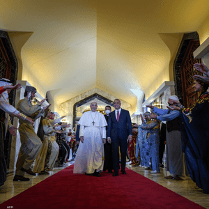 أزياء تعكس مختلف مكونات الشعب العراقي