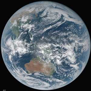 علماء يدرسون سيناريوهات نهاية العالم