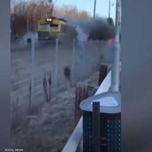 تصادم قطار وحافلة في السويد