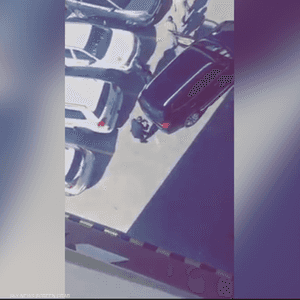 نائب أردني يزيل لوحة سيارته تفاديا لغضب الشارع