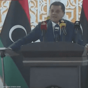 عبد الحميد دبيبة يؤدي اليمين الدستورية أمام البرلمان الليبي