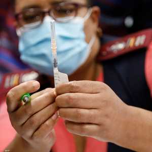 جنوب إفريقيا بدأت الاعتماد على لقاح "جونسون أند جونسون"