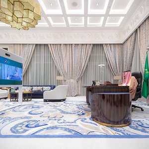 اللقاء جرى عبر الاتصال المرئي