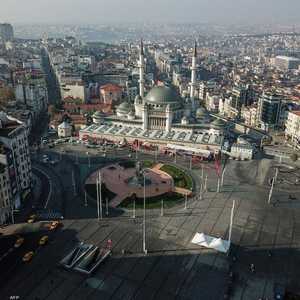 يتواجد في تركيا نحو أربعة ملايين لاجئ سوري