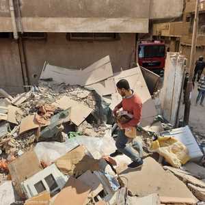 في الثالثة فجرا، انهار العقار المكون من بدروم وأرضي و9 طوابق