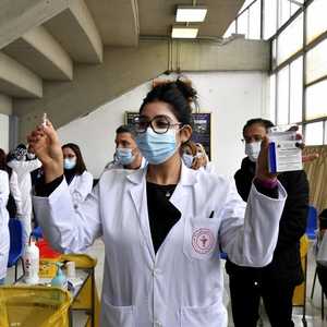 تونس بدأت عملية التطعيم منذ أسابيع باللقاح الروسي.