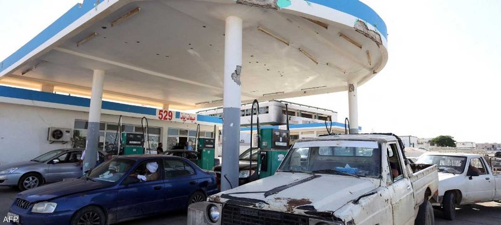 إحدى محطات التزود بالوقود في ليبيا.