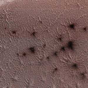 "عناكب المريخ" الغامضة