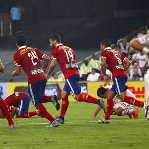 تقام مبارة القمة يوم 18 أبريل