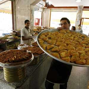 يتساءل لبنانيون عن حالهم في رمضان هذا العام