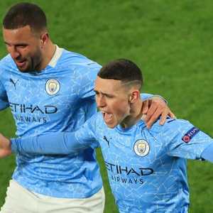 أحرز مانشستر سيتي هدفين في الشوط الثاني عبر محرز وفودن