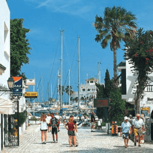 مدينة الحمامات أبرز الوجهات السياحية في تونس