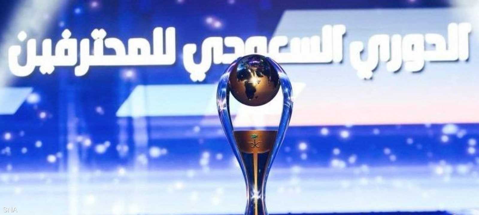 احتدام المنافسة في بطولتي الدوري والكأس