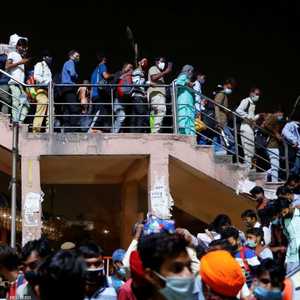 الهند وكورونا.. إلى أين؟