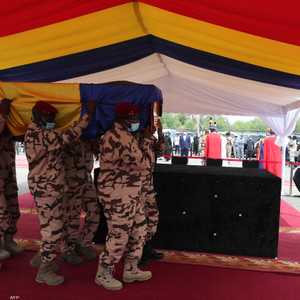 نعش ديبي كان ملفوفا بعلم تشاد