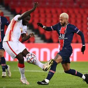 كوناتي أمام نيمار هذا الموسم