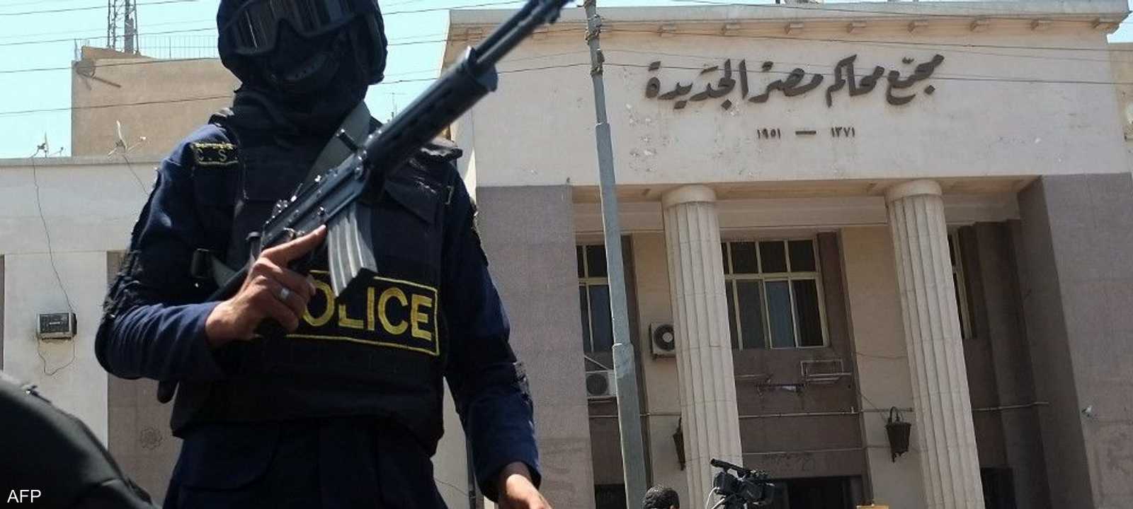 أرشيفية.. عنصر من الشرطة المصرية
