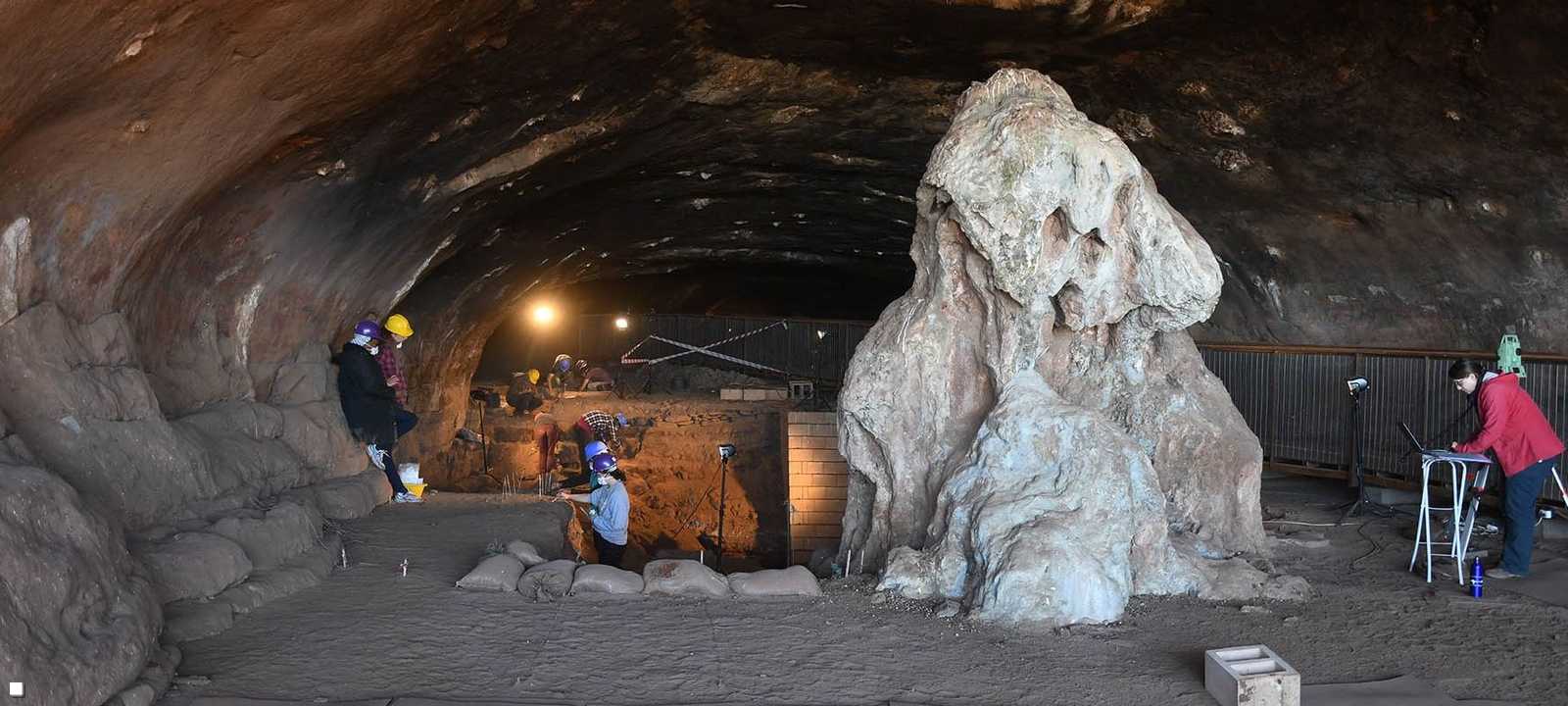 الكهف "المعجزة" - أرشيفية