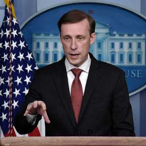 سوليفان دان الهجوم الحوثي بشدة