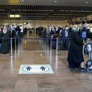 مسافرون في مطار بروكسل.