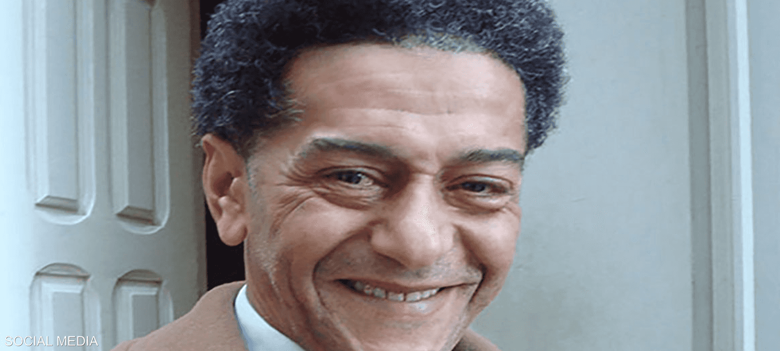 الفنان الجزائري صالح أوقروت