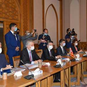 المباحثات تجري يومي 5 و6 مايو