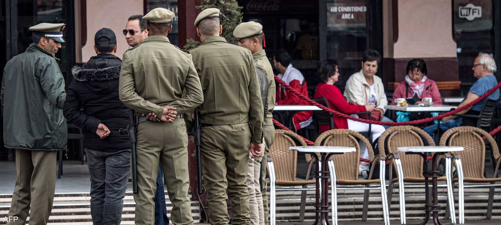 الجائحة أثرت بشدة على قطاع المقاهي