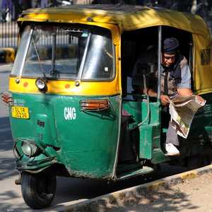 عربات توك توك ستتولى نقل مرضى كورونا