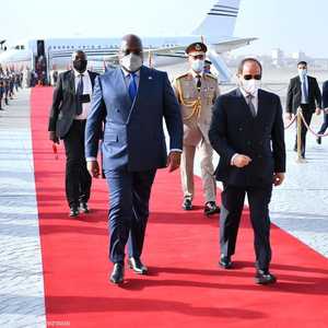 الرئيس المصري لدى استقباله الرئيس الكونغولي