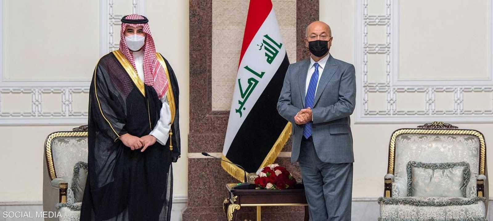 الأمير خالد بن سلمان بن عبد العزيز رفقة الرئيس العراقي