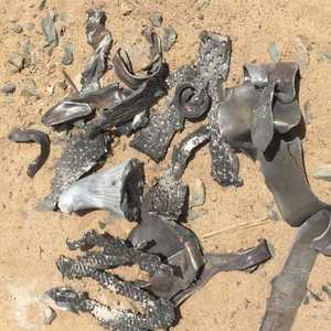 أرشيفية لآثار مقذوف حوثي أسقطه التحالف