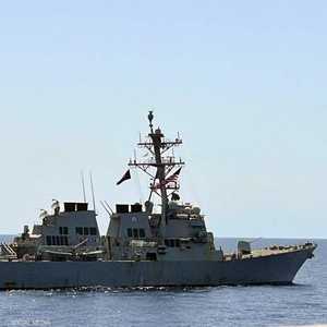 البحرية المصرية تجري تدريبا مع نظيرتها الأميركية