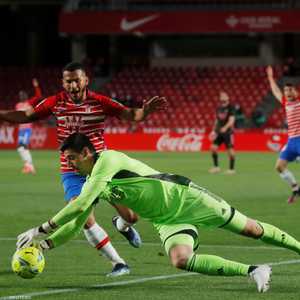 كورتوا أنقذ فرصا محققة أمام غرناطة