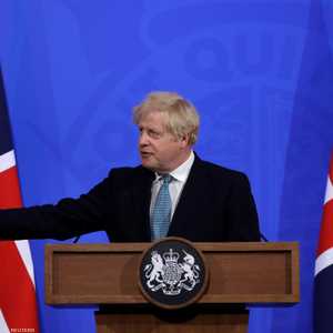 جونسون يعلن أن إجراءات تخفيف الإغلاق ستتم الاثنين