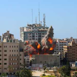 إسرائيل دمرت البرج بغارة جوية واستهدفته بأربع صواريخ