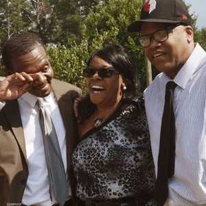 حصل كل أخ على 31 مليون دولار تعويضا عن سنوات السجن