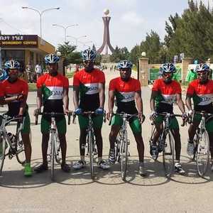 رياضة الدراجات الهوائية تحظى باهتمام سوداني متزايد.