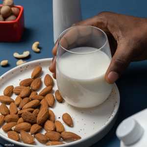 كوب من الحليب يوميا قد يقي من أمراض القلب