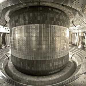 داخل جهاز توكاماك الصيني