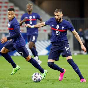 بنزيمة يتألف في أول مباراة له مع منتخب فرنسا