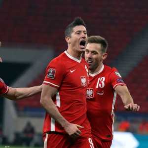 ليفاندوفسكي قائد بولندا