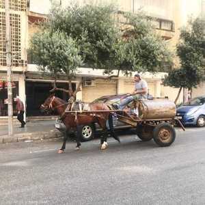 وسط الظروف الاقتصادية الضاغطة، عاد بائع الكاز مجددا مجددا